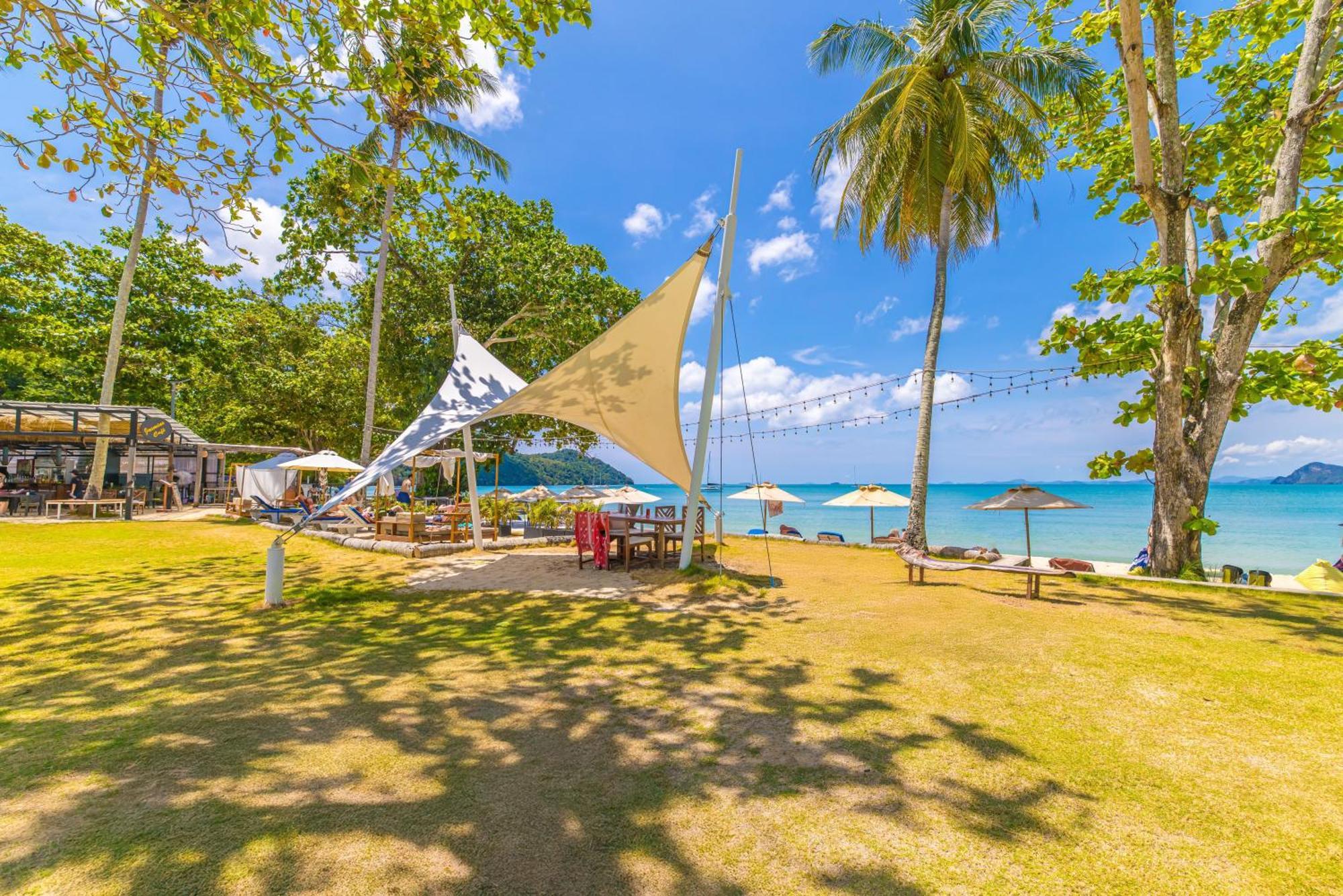 Royal Yao Yai Island Beach Resort Ko Yao Esterno foto